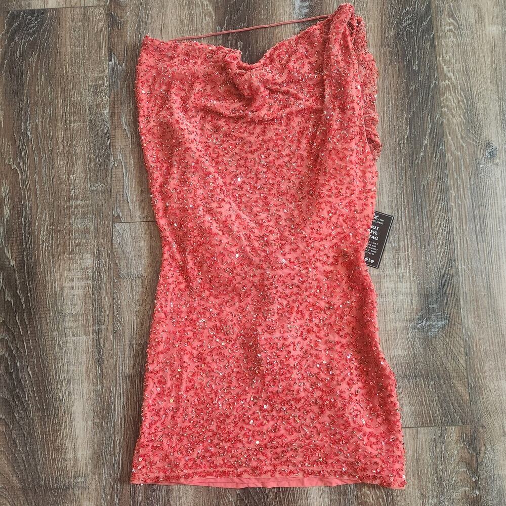 Retrofete Esme Dress in Calypso Coral Sequin Beaded Medium NWT Sleeveless - Picture 3 of 12